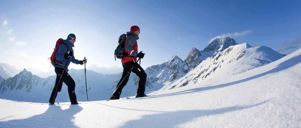 同理,如果你喜欢hiking,冬天也不要停下脚步,为了避寒而不外出,效果只