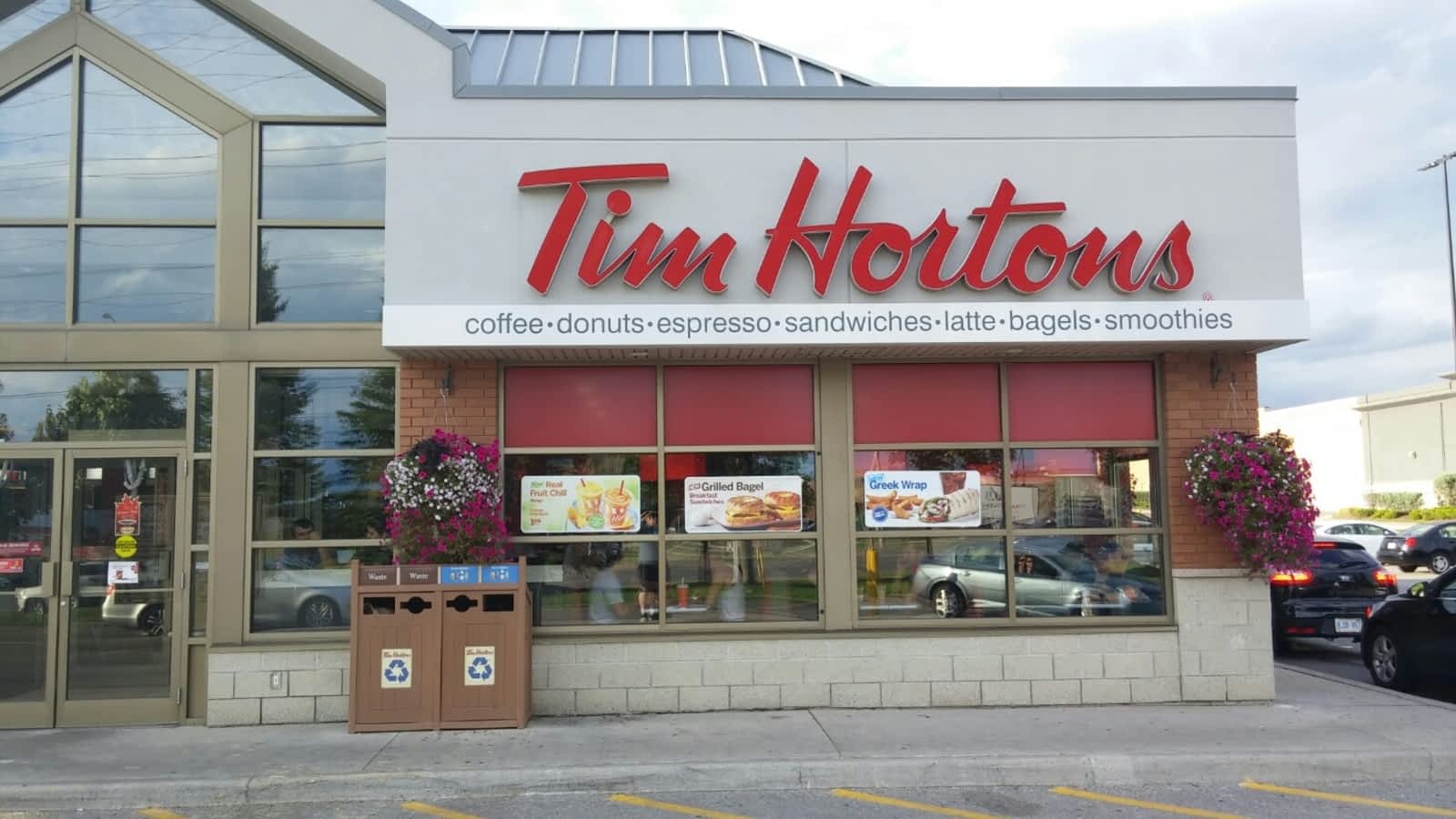 国民品牌tim hortons竟然跌出"加拿大最受欢迎咖啡"三甲……前三都是